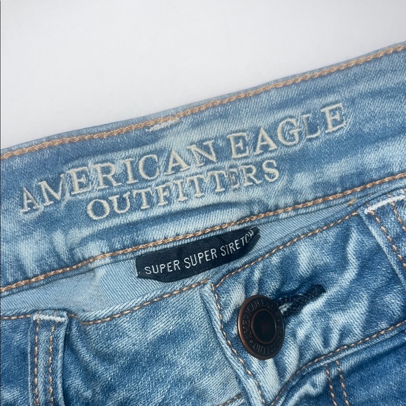 American Eagle Light Blue Denim Shorts - Picture 2 of 6